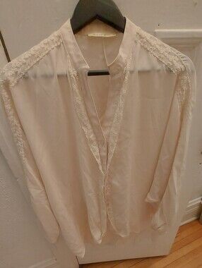 Silky Cream Lace-Trim Sleep Shirt